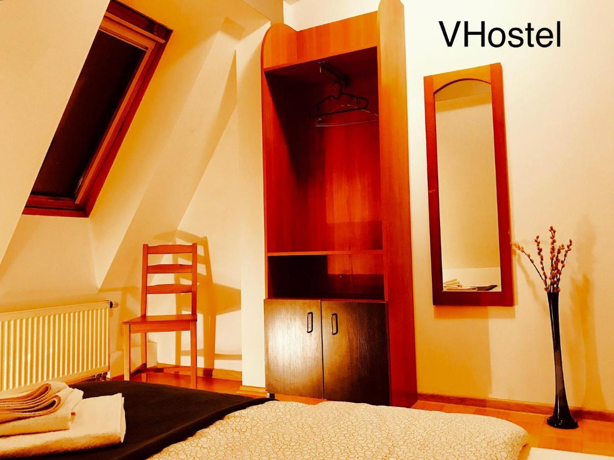 V Hostel Warsaw Exterior photo